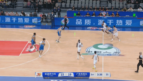 高難度！廣東新援基安德-庫克轉(zhuǎn)身干拔中投還有 個人4分鐘已砍8分
