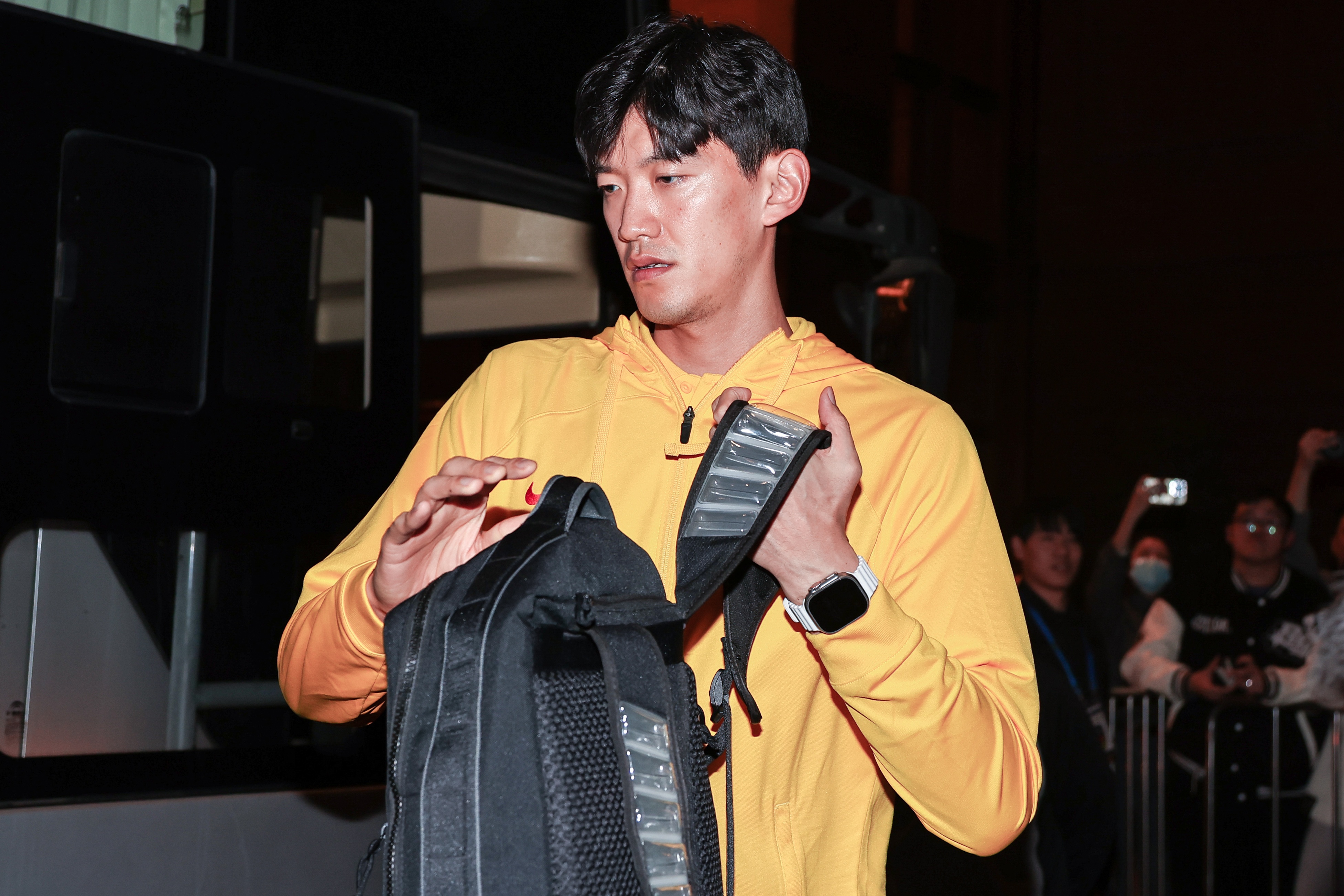亞冠賽后轉場國足！記者：海港的四位國腳開始跟隊